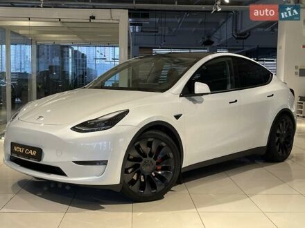 Тесла Model Y 2022 в Киеве на Automoto.ua Белый Тесла Model Y, объемом двигателя 0 л и пробегом 14 тыс. км за 47800 $, фото 1 на Automoto.ua