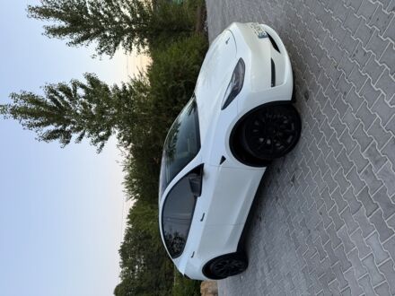 Білий Тесла Model Y, об'ємом двигуна 82 л та пробігом 99 тис. км за 25000 $, фото 1 на Automoto.ua