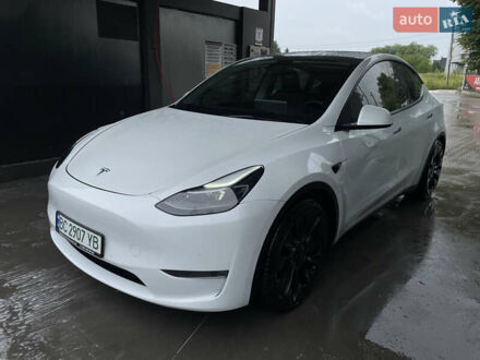 Білий Тесла Model Y, об'ємом двигуна 0 л та пробігом 48 тис. км за 32000 $, фото 1 на Automoto.ua
