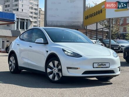 Белый Тесла Model Y, объемом двигателя 0 л и пробегом 31 тыс. км за 24800 $, фото 1 на Automoto.ua