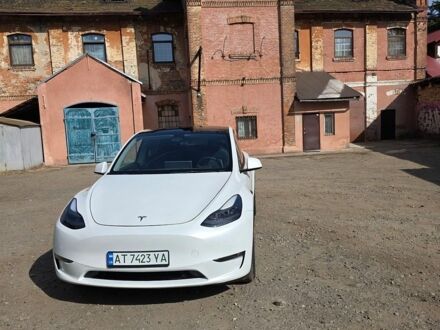 Білий Тесла Model Y, об'ємом двигуна 0 л та пробігом 68 тис. км за 21700 $, фото 1 на Automoto.ua