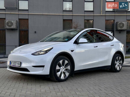 Тесла Model Y 2022 у Львові на Automoto.ua Білий Тесла Model Y, об'ємом двигуна 0 л та пробігом 31 тис. км за 38200 $, фото 1 на Automoto.ua