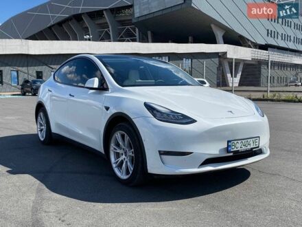 Білий Тесла Model Y, об'ємом двигуна 0 л та пробігом 130 тис. км за 22000 $, фото 1 на Automoto.ua