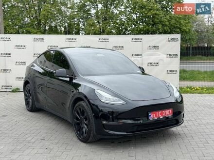 Белый Тесла Model Y, объемом двигателя 0 л и пробегом 121 тыс. км за 21500 $, фото 1 на Automoto.ua