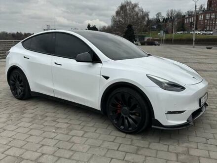 Білий Тесла Model Y, об'ємом двигуна 0 л та пробігом 48 тис. км за 25900 $, фото 1 на Automoto.ua