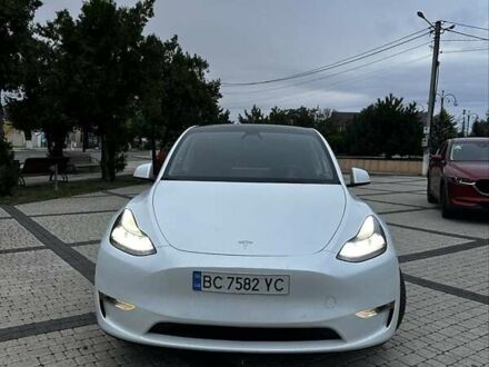 Тесла Model Y 2022 в Одессе на Automoto.ua Белый Тесла Model Y, объемом двигателя 0 л и пробегом 42 тыс. км за 28200 $, фото 1 на Automoto.ua