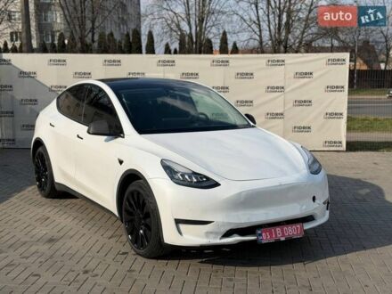 Білий Тесла Model Y, об'ємом двигуна 0 л та пробігом 133 тис. км за 17500 $, фото 1 на Automoto.ua