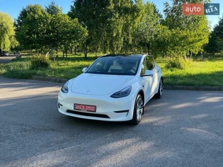 Белый Тесла Model Y, объемом двигателя 0 л и пробегом 39 тыс. км за 26900 $, фото 1 на Automoto.ua