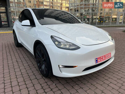 Білий Тесла Model Y, об'ємом двигуна 0 л та пробігом 21 тис. км за 35500 $, фото 1 на Automoto.ua