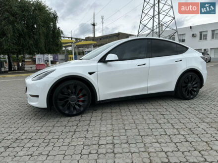 Білий Тесла Model Y, об'ємом двигуна 0 л та пробігом 49 тис. км за 32500 $, фото 1 на Automoto.ua
