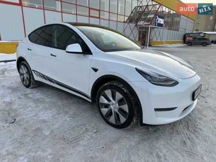 Білий Тесла Model Y, об'ємом двигуна 0 л та пробігом 66 тис. км за 27800 $, фото 1 на Automoto.ua