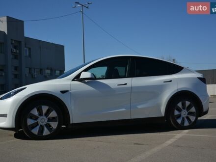 Білий Тесла Model Y, об'ємом двигуна 0 л та пробігом 98 тис. км за 28000 $, фото 1 на Automoto.ua
