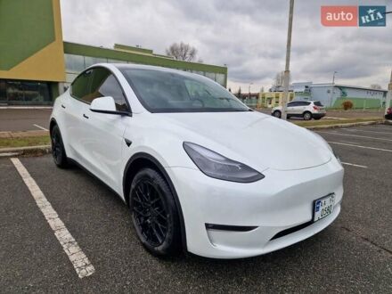 Тесла Model Y 2022 в Киеве на Automoto.ua Белый Тесла Model Y, объемом двигателя 0 л и пробегом 47 тыс. км за 26200 $, фото 1 на Automoto.ua
