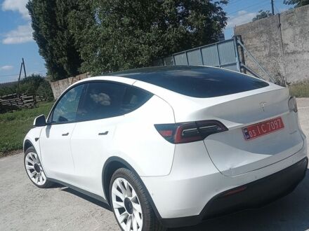 Білий Тесла Model Y, об'ємом двигуна 0 л та пробігом 214 тис. км за 19999 $, фото 1 на Automoto.ua