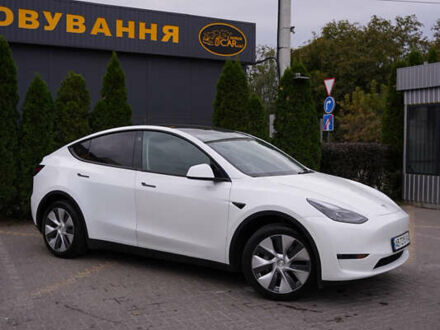 Білий Тесла Model Y, об'ємом двигуна 0 л та пробігом 53 тис. км за 27500 $, фото 1 на Automoto.ua