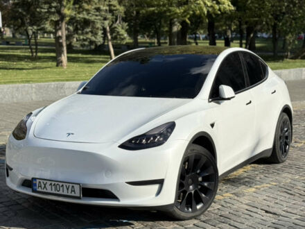 Білий Тесла Model Y, об'ємом двигуна 0 л та пробігом 36 тис. км за 28999 $, фото 1 на Automoto.ua