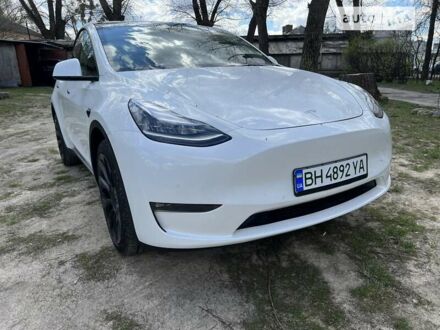 Білий Тесла Model Y, об'ємом двигуна 0 л та пробігом 9 тис. км за 33900 $, фото 1 на Automoto.ua