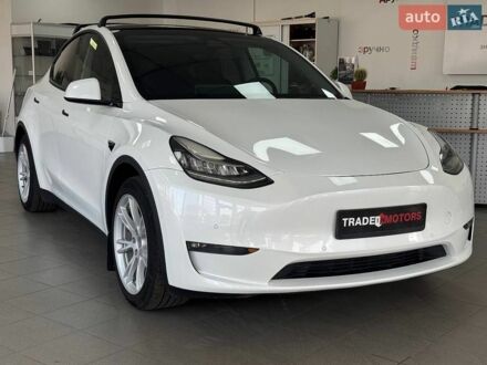 Белый Тесла Model Y, объемом двигателя 0 л и пробегом 63 тыс. км за 24490 $, фото 1 на Automoto.ua