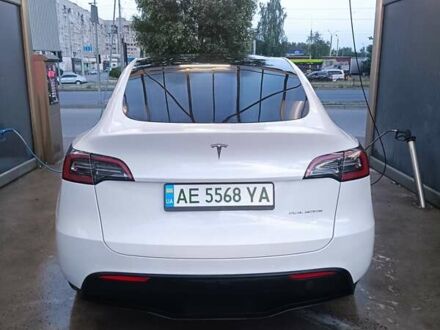 Білий Тесла Model Y, об'ємом двигуна 0 л та пробігом 30 тис. км за 28800 $, фото 1 на Automoto.ua