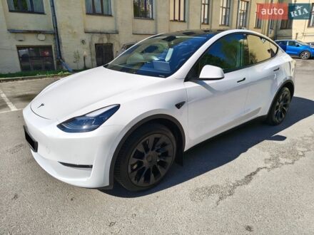 Білий Тесла Model Y, об'ємом двигуна 0 л та пробігом 5 тис. км за 43000 $, фото 1 на Automoto.ua