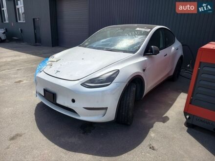 Білий Тесла Model Y, об'ємом двигуна 0 л та пробігом 155 тис. км за 19600 $, фото 1 на Automoto.ua