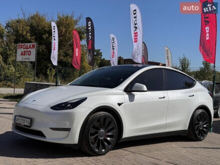 Белый Тесла Model Y, объемом двигателя 0 л и пробегом 75 тыс. км за 27455 $, фото 1 на Automoto.ua