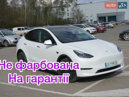 Белый Тесла Model Y, объемом двигателя 0 л и пробегом 15 тыс. км за 34100 $, фото 1 на Automoto.ua