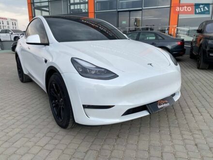 Белый Тесла Model Y, объемом двигателя 0 л и пробегом 84 тыс. км за 24999 $, фото 1 на Automoto.ua