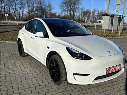 Тесла Model Y 2023 в Львове на Automoto.ua Белый Тесла Model Y, объемом двигателя 0 л и пробегом 70 тыс. км за 26900 $, фото 1 на Automoto.ua
