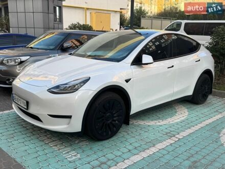 Білий Тесла Model Y, об'ємом двигуна 0 л та пробігом 16 тис. км за 32200 $, фото 1 на Automoto.ua