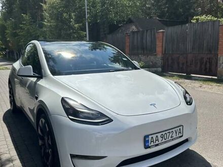 Тесла Model Y 2023 в Киеве на Automoto.ua Белый Тесла Model Y, объемом двигателя 0 л и пробегом 14 тыс. км за 31200 $, фото 1 на Automoto.ua