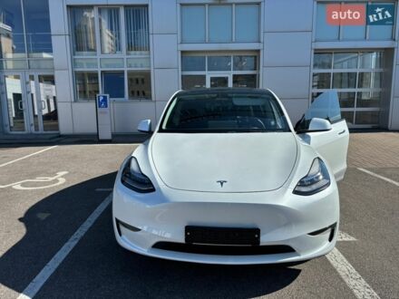 Белый Тесла Model Y, объемом двигателя 0 л и пробегом 29 тыс. км за 30900 $, фото 1 на Automoto.ua
