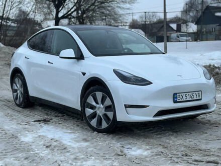 Белый Тесла Model Y, объемом двигателя 0 л и пробегом 60 тыс. км за 25500 $, фото 1 на Automoto.ua