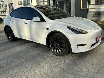 Белый Тесла Model Y, объемом двигателя 0 л и пробегом 73 тыс. км за 23999 $, фото 1 на Automoto.ua
