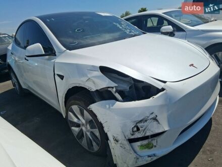 Білий Тесла Model Y, об'ємом двигуна 0 л та пробігом 129 тис. км за 24500 $, фото 1 на Automoto.ua