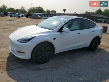 Белый Тесла Model Y, объемом двигателя 0 л и пробегом 20 тыс. км за 10500 $, фото 1 на Automoto.ua