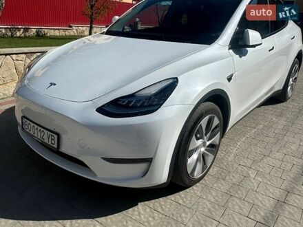 Белый Тесла Model Y, объемом двигателя 0 л и пробегом 84 тыс. км за 24799 $, фото 1 на Automoto.ua