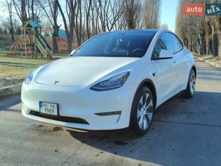 Тесла Model Y 2023 в Верхнеднепровске на Automoto.ua Белый Тесла Model Y, объемом двигателя 0 л и пробегом 100 тыс. км за 24444 $, фото 1 на Automoto.ua