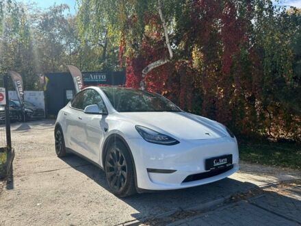 Белый Тесла Model Y, объемом двигателя 0 л и пробегом 120 тыс. км за 26700 $, фото 1 на Automoto.ua