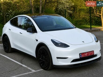 Білий Тесла Model Y, об'ємом двигуна 0 л та пробігом 51 тис. км за 18200 $, фото 1 на Automoto.ua