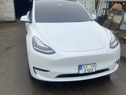Белый Тесла Model Y, объемом двигателя 0 л и пробегом 38 тыс. км за 27500 $, фото 1 на Automoto.ua