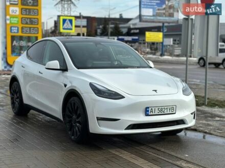 Білий Тесла Model Y, об'ємом двигуна 0 л та пробігом 76 тис. км за 27999 $, фото 1 на Automoto.ua