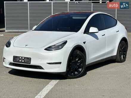 Тесла Model Y 2023 в Киеве на Automoto.ua Белый Тесла Model Y, объемом двигателя 0 л и пробегом 52 тыс. км за 25900 $, фото 1 на Automoto.ua