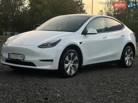 Білий Тесла Model Y, об'ємом двигуна 0 л та пробігом 2 тис. км за 36900 $, фото 1 на Automoto.ua