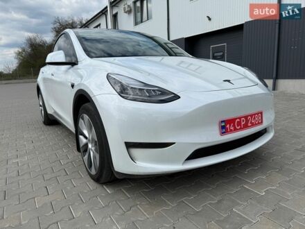 Белый Тесла Model Y, объемом двигателя 0 л и пробегом 39 тыс. км за 26300 $, фото 1 на Automoto.ua