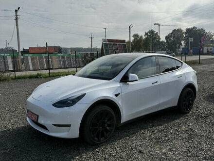 Тесла Model Y 2023 у Луцьку на Automoto.ua Білий Тесла Model Y, об'ємом двигуна 0 л та пробігом 108 тис. км за 27800 $, фото 1 на Automoto.ua