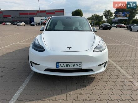 Белый Тесла Model Y, объемом двигателя 0 л и пробегом 79 тыс. км за 24500 $, фото 1 на Automoto.ua