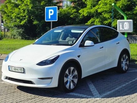 Белый Тесла Model Y, объемом двигателя 0 л и пробегом 58 тыс. км за 28400 $, фото 1 на Automoto.ua