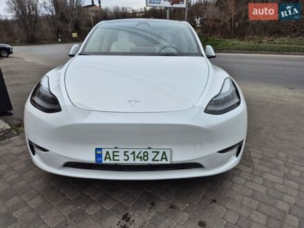 Білий Тесла Model Y, об'ємом двигуна 0 л та пробігом 40 тис. км за 25800 $, фото 1 на Automoto.ua