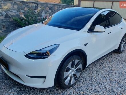 Білий Тесла Model Y, об'ємом двигуна 0 л та пробігом 48 тис. км за 29000 $, фото 1 на Automoto.ua